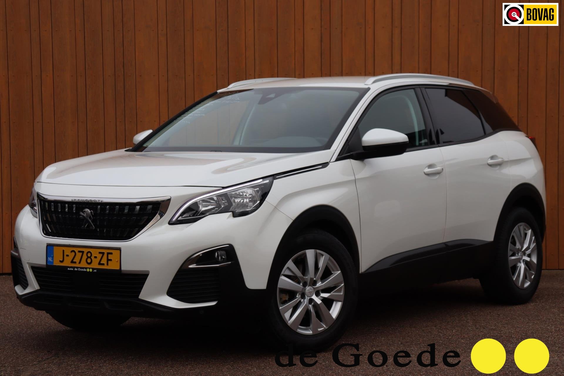 Peugeot 3008 1.2 PureTech Blue Lease Executive Avantage orgN, Auto's, Voorwielaandrijving, 12 maanden, Gebruikt, Wit