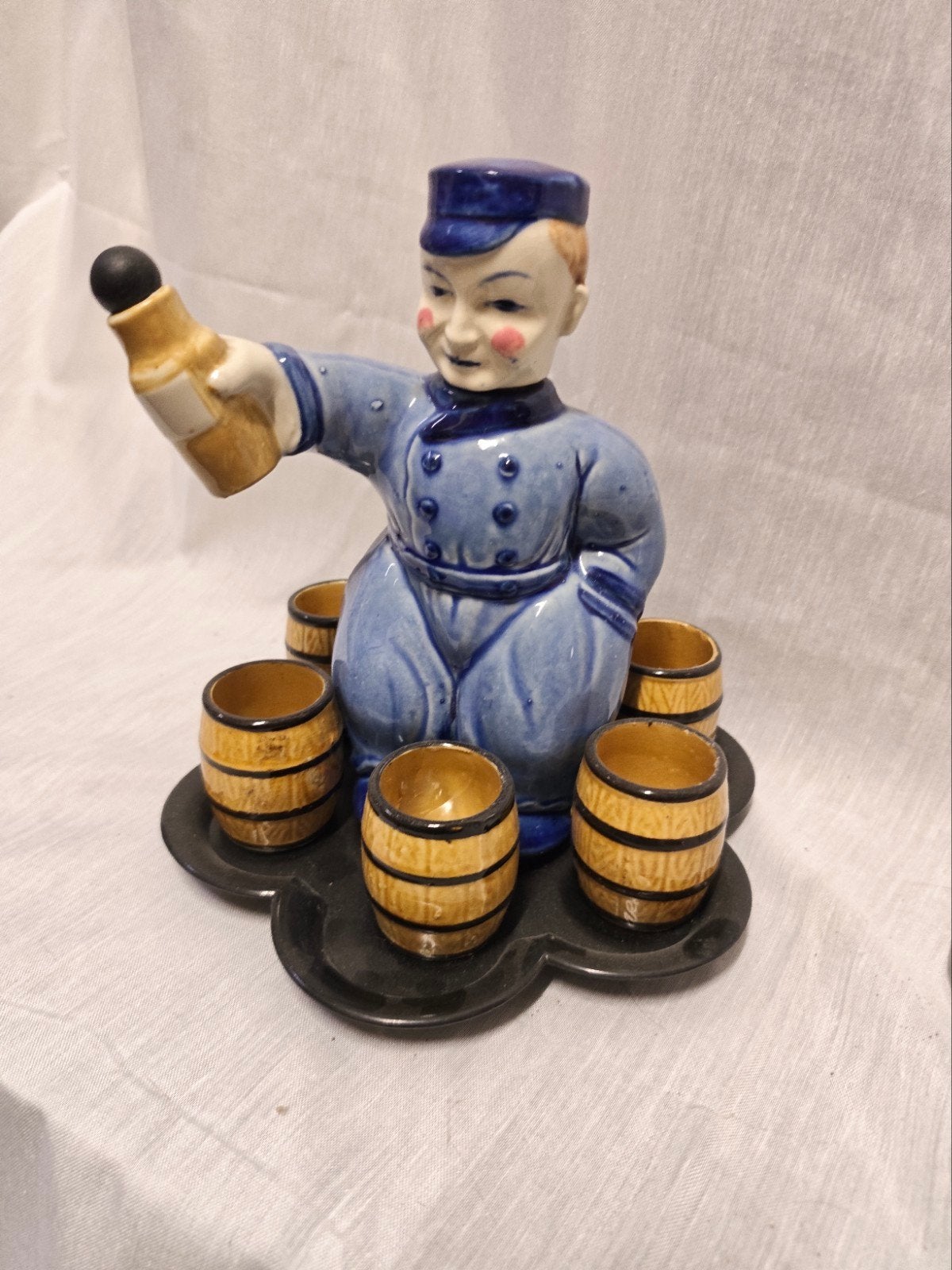 Vintage Jenever Mannetje met Borrelglaasjes - Erfstuk, Ophalen