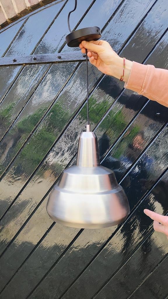 Moderne RVS Hanglamp - Strak Design, Huis en Inrichting, Lampen | Hanglampen, Ophalen of Verzenden, Zo goed als nieuw, Metaal