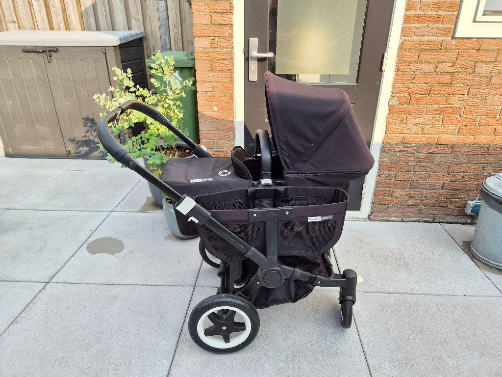 Bugaboo Donkey 2 zwart in zeer nette staat incl accessoires, Gebruikt, Bugaboo, Verstelbare duwstang, Ophalen