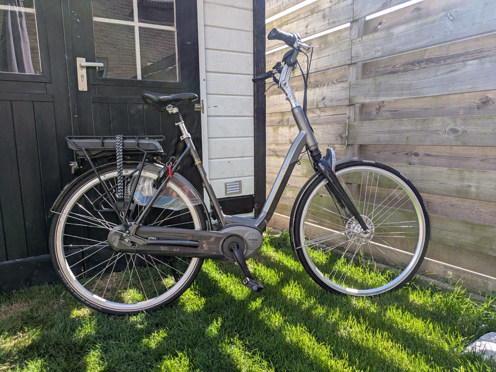 Sparta B2 elektrische fiets Bosch middenmotor. 400w accu, Fietsen en Brommers, Elektrische fietsen, Ophalen, Sparta, Gebruikt