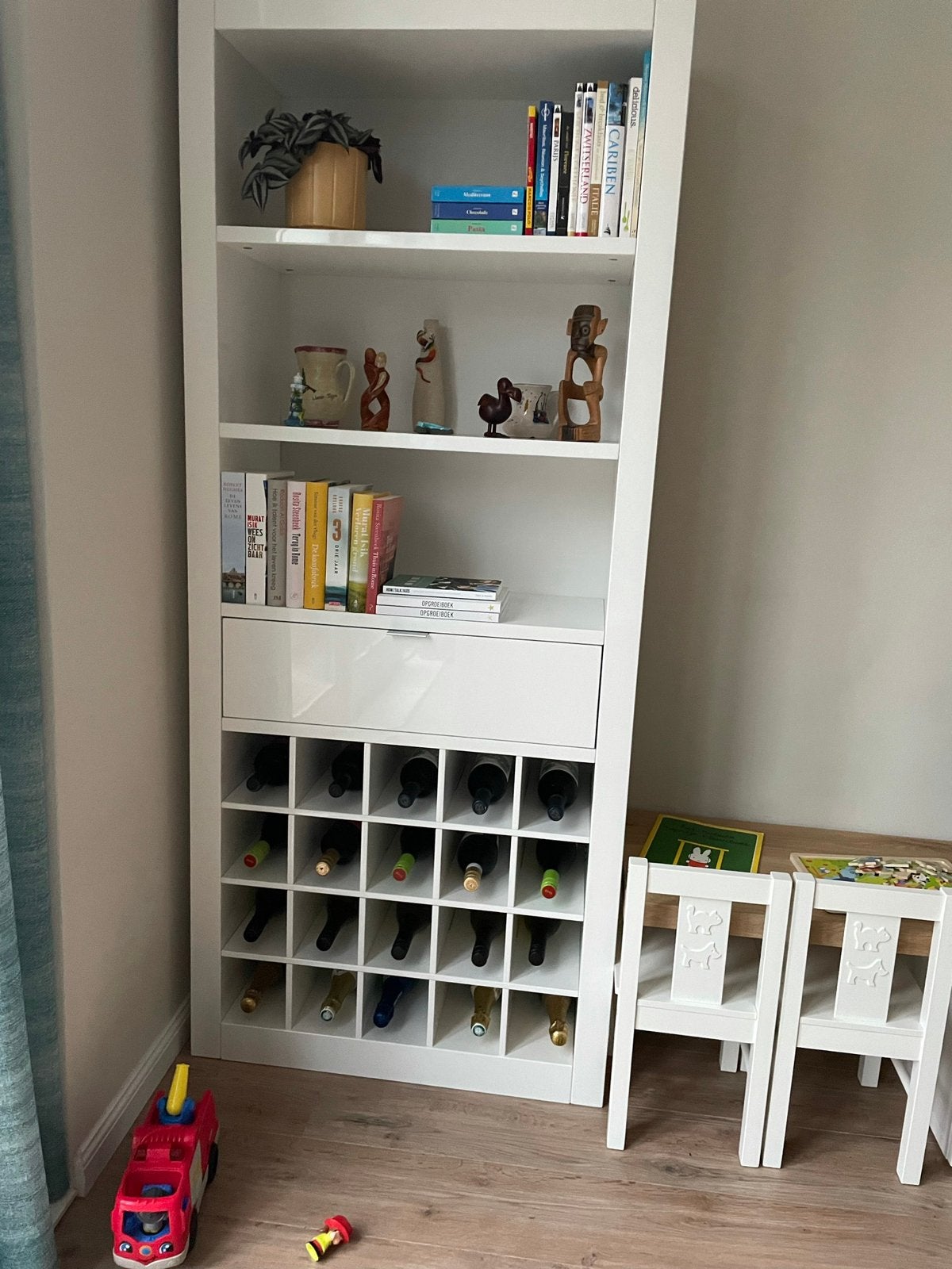 Hoogglans kast - wit - wijn, boeken en andere zaken, Ophalen, Gebruikt, 50 tot 100 cm, 150 tot 200 cm