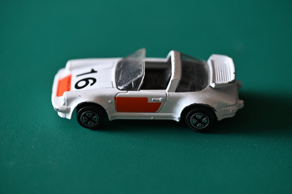 Corgi Porsche 911 Targa Rijkspolitie modelauto, Hobby en Vrije tijd, Ophalen of Verzenden, Gebruikt, Auto, Corgi
