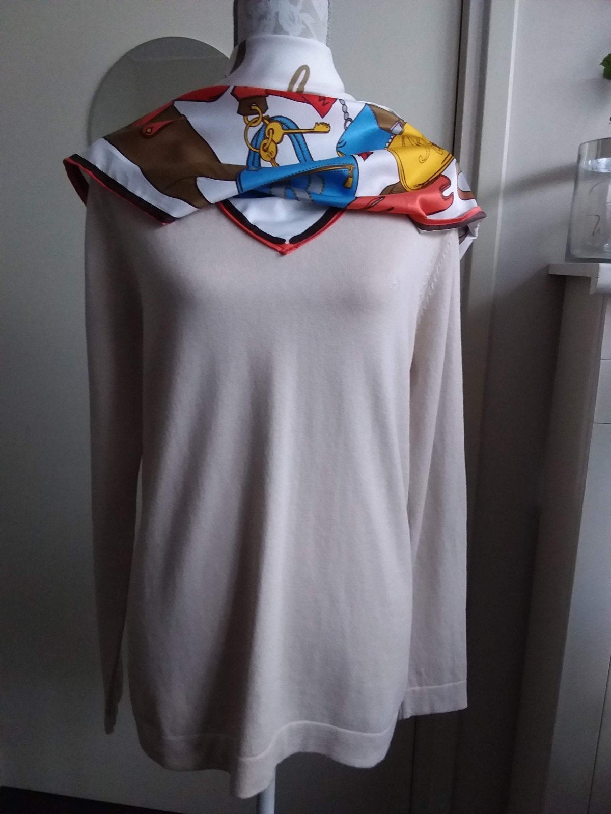 River Woods trui met vaste sjaal. Maat L/XL, Ophalen of Verzenden, Zo goed als nieuw, Maat 46/48 (XL) of groter