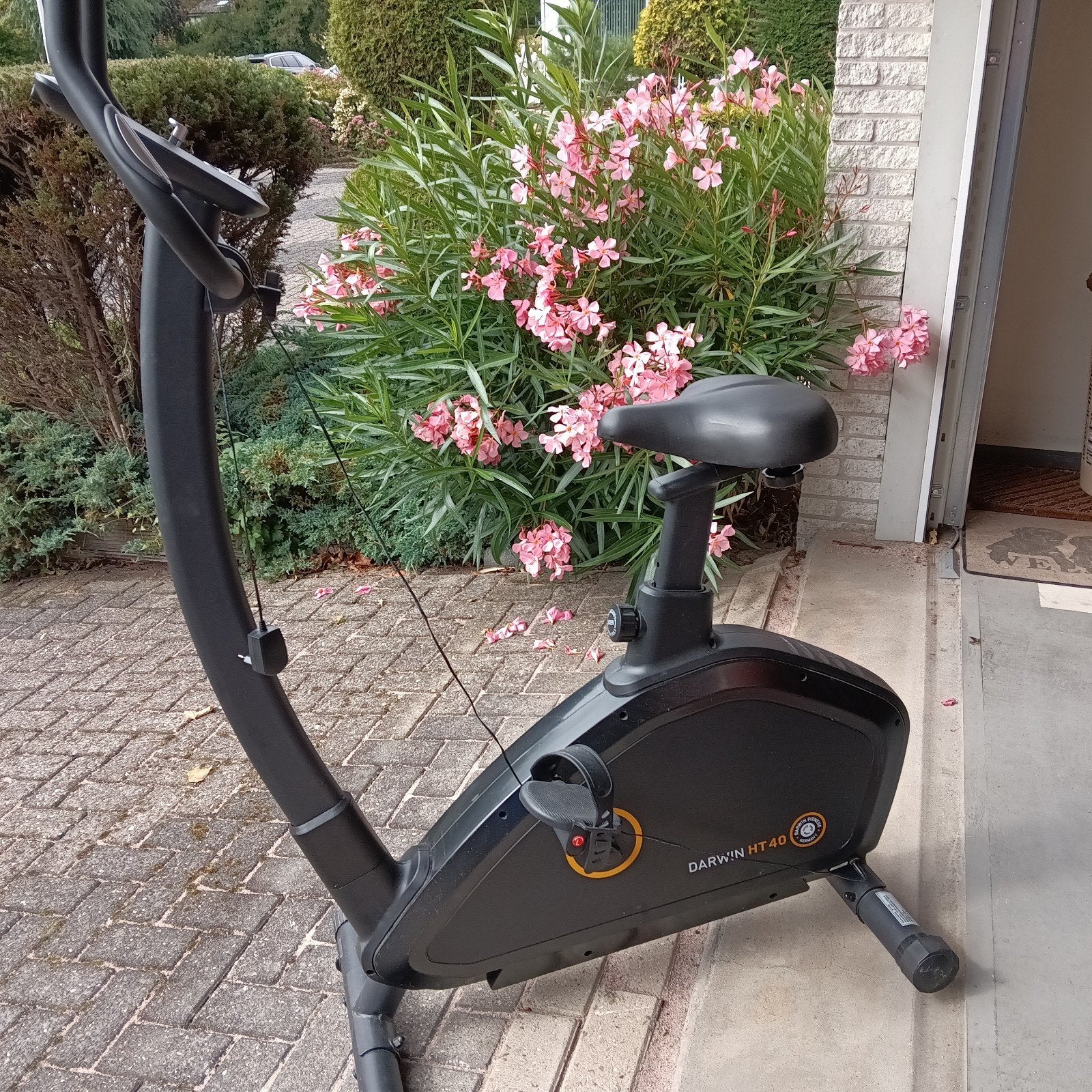 Darwin HT 40 Hometrainer - Zo goed als nieuw, Ophalen, Zo goed als nieuw, Metaal, Benen