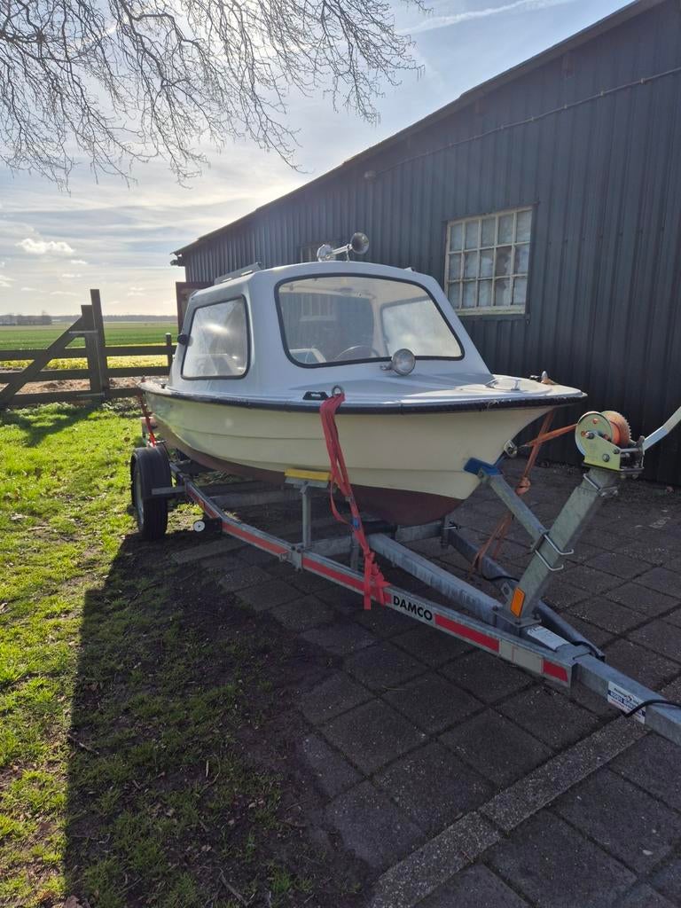 Polyester  kajuitboot, Ophalen, Zo goed als nieuw