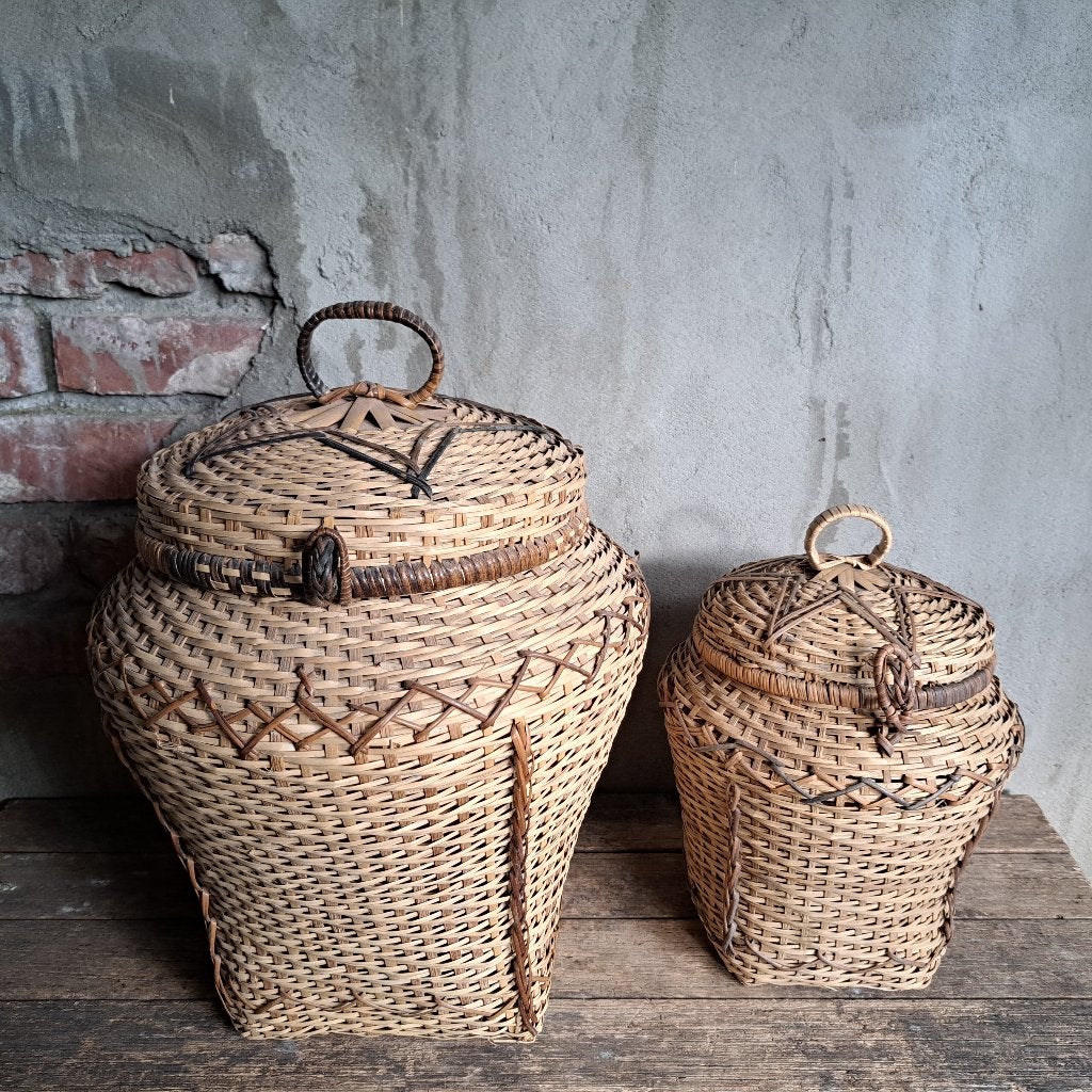Mooie set 2x gevlochten rotan opbergmand met deksel *Etage3*, Huis en Inrichting, Woonaccessoires | Overige, ., Ophalen of Verzenden