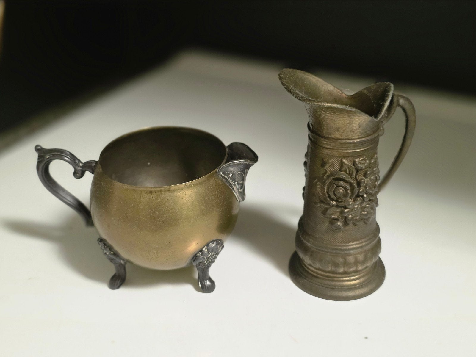 Antieke bronzen miniatuur kannen set, Antiek en Kunst, Ophalen of Verzenden