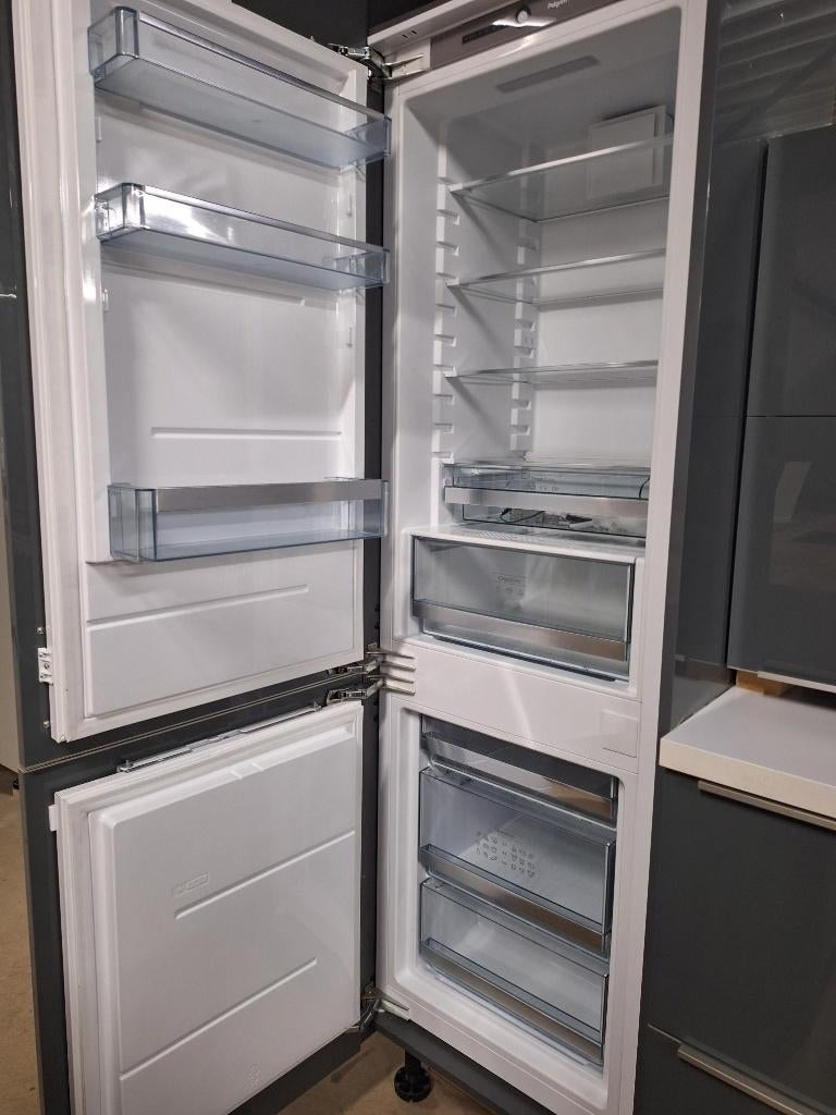 Complete keuken 2897 is nu afgeprijsd van €5300 naar €3999, Ophalen of Verzenden, Zo goed als nieuw, Overige typen, Met kookeiland