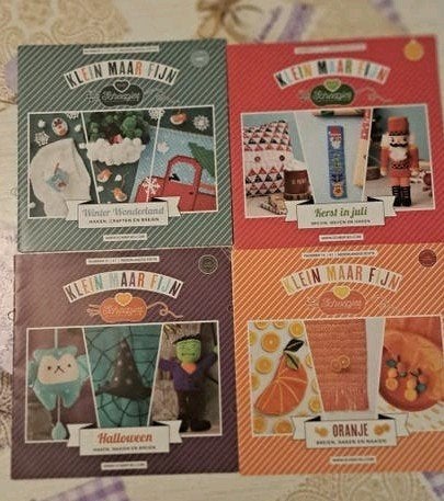 4 Scheepjes Klein Maar Fijn patronenboekjes, Hobby en Vrije tijd, Ophalen of Verzenden, Zo goed als nieuw, Breien of Haken, Patroon of Boek