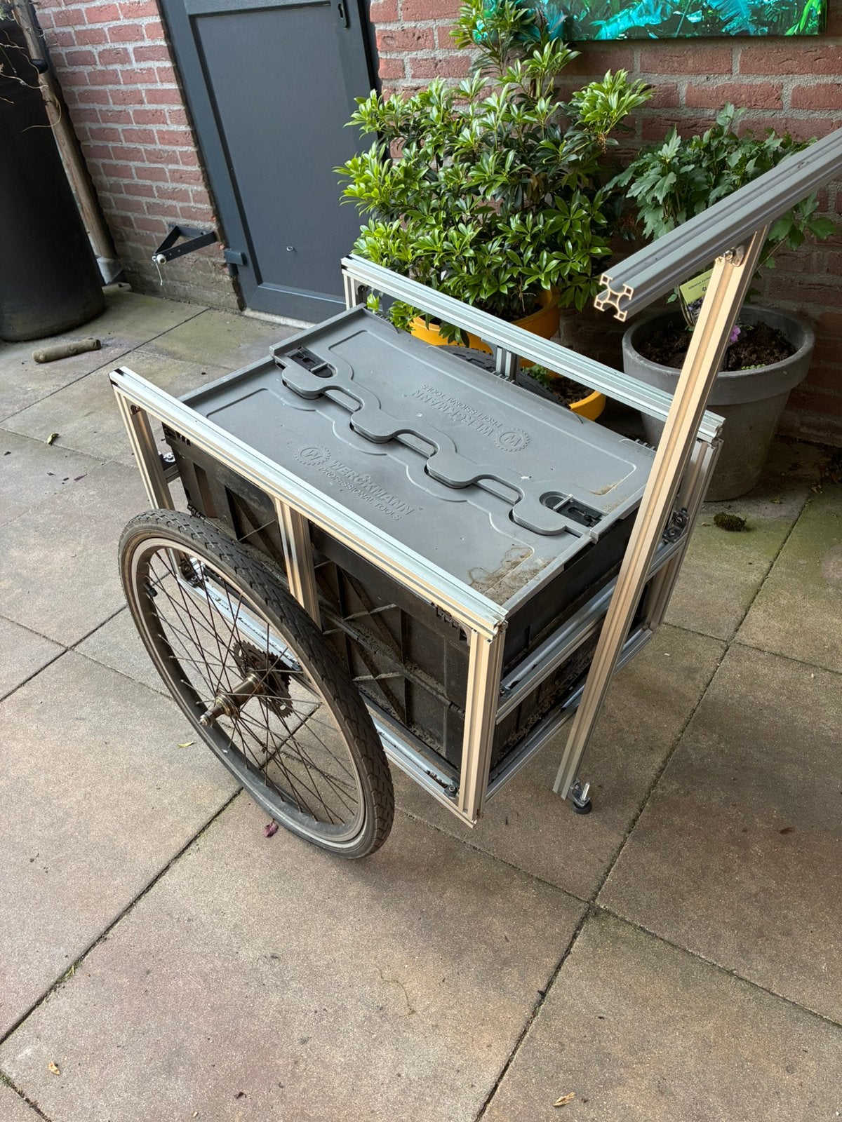Kranten karretje of vis kar met krat, Minder dan 60 liter, Ophalen, Gebruikt, Transportkar