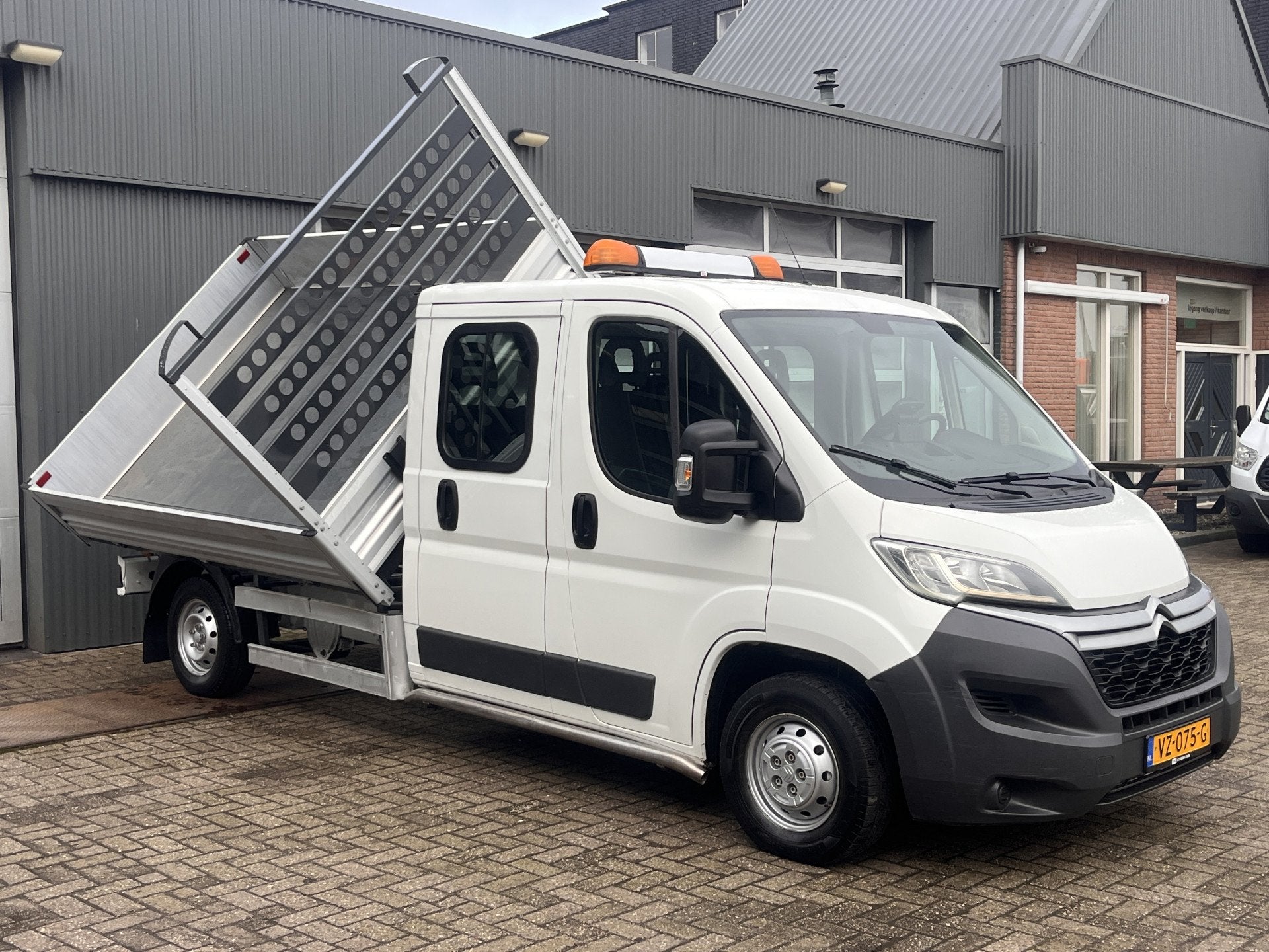 Citroën Jumper 35 2.2 HDI L3 3 Zijdenkipper Kieper Trekhaak, Auto's, Voorwielaandrijving, Euro 5, Stof, Gebruikt