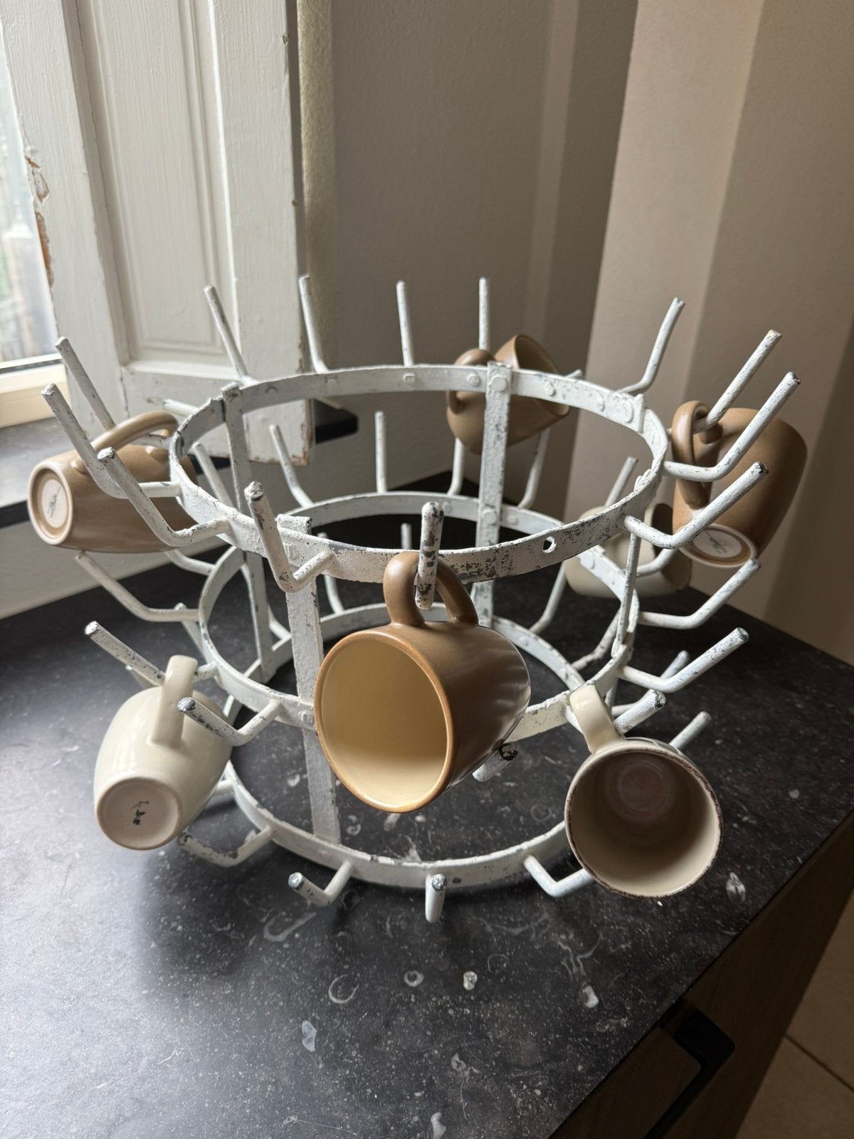 Brocante flessenrek, Ophalen