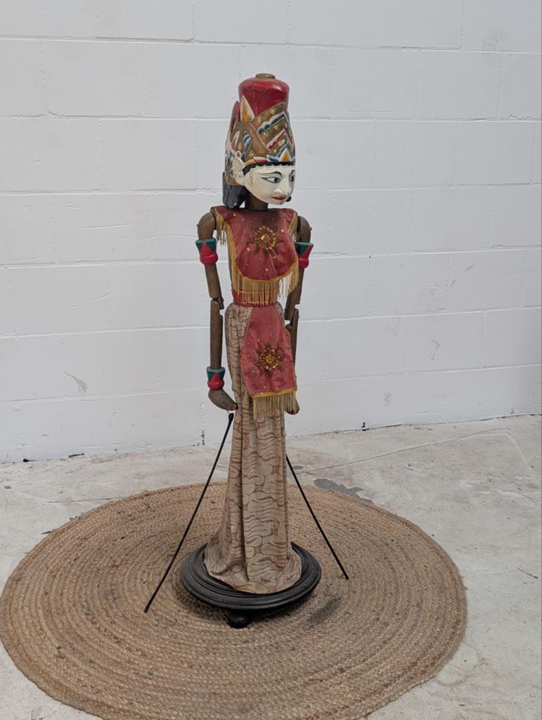Grote Antieke Indonesische Wayang Golek Pop - 120cm, Antiek en Kunst, Ophalen of Verzenden