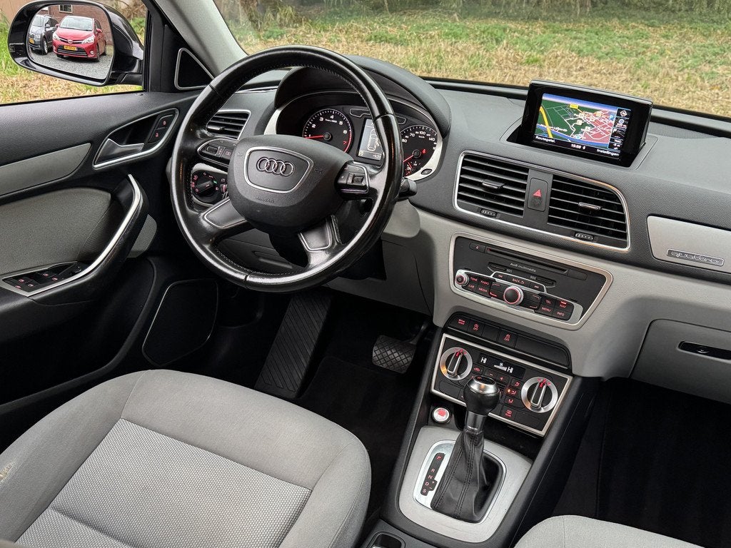 Audi Q3 2.0 TFSI 210PK QUATTRO S-TRONIC PRO LINE NAVI/PDC/BL, Auto's, Audi, Zwart, 4 cilinders, Zwart, Origineel Nederlands