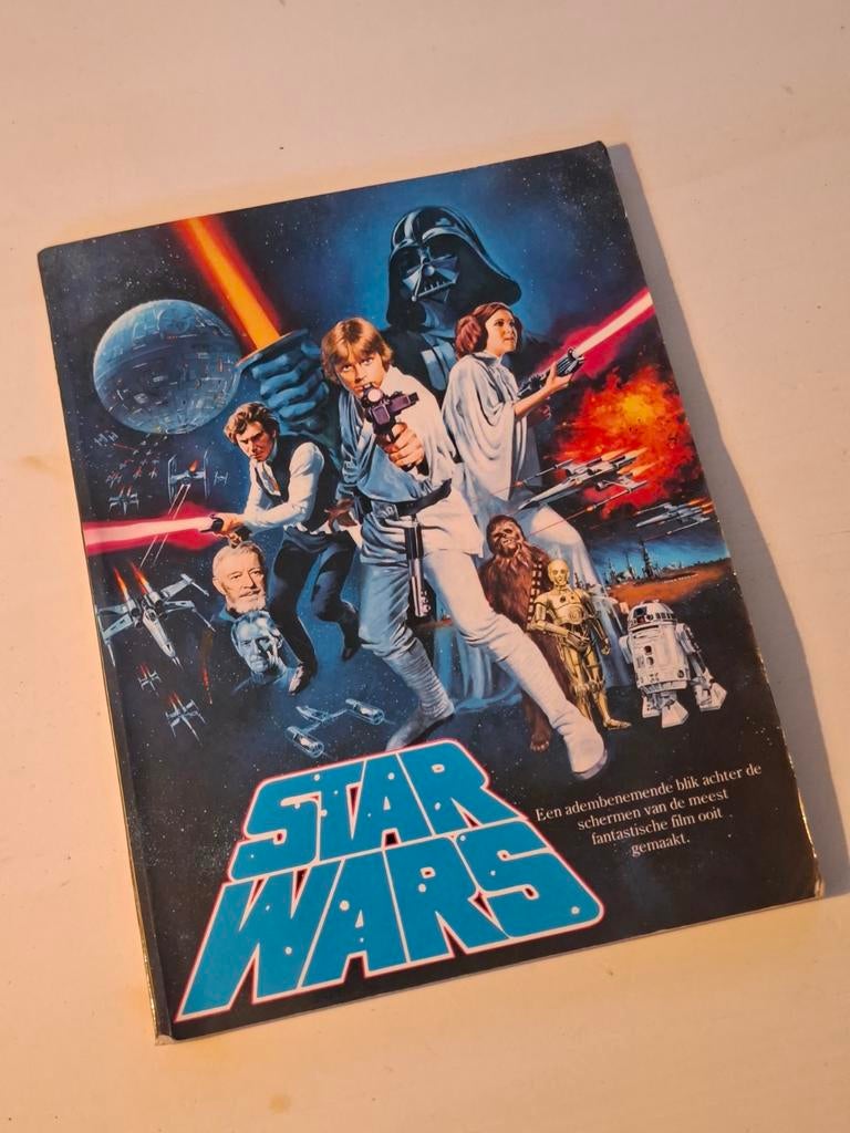 Boek Star Wars een adembenemende blik achter de schermen., Eén stripboek, Ophalen of Verzenden, Zo goed als nieuw