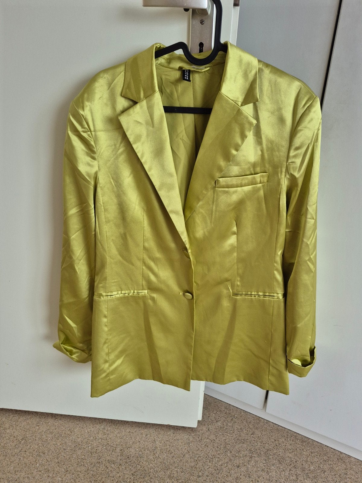 H&M Satijnen Blazer in Limoengroen, H&M, Ophalen of Verzenden, Zo goed als nieuw, Jasje
