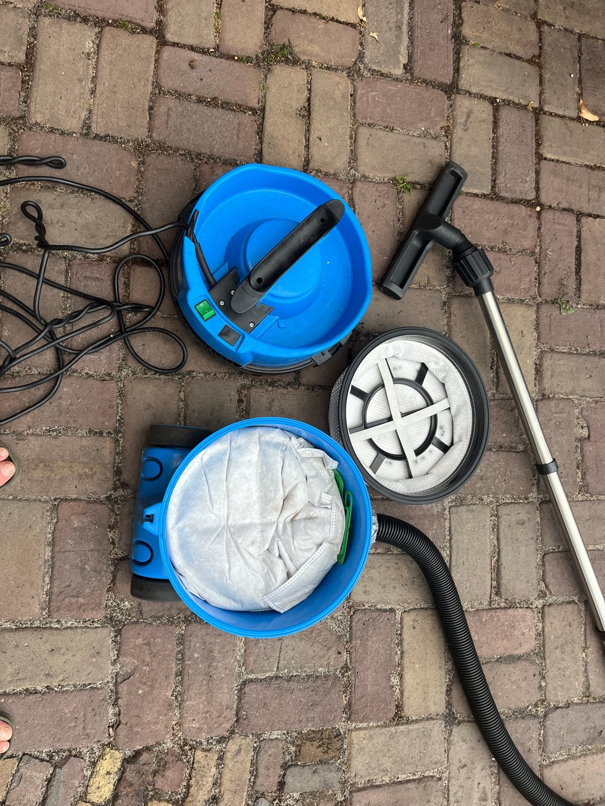 Numatic James stofzuiger, Witgoed en Apparatuur, Stofzuigers, Gebruikt, Numatic, Sledestofzuiger, Minder dan 1200 watt