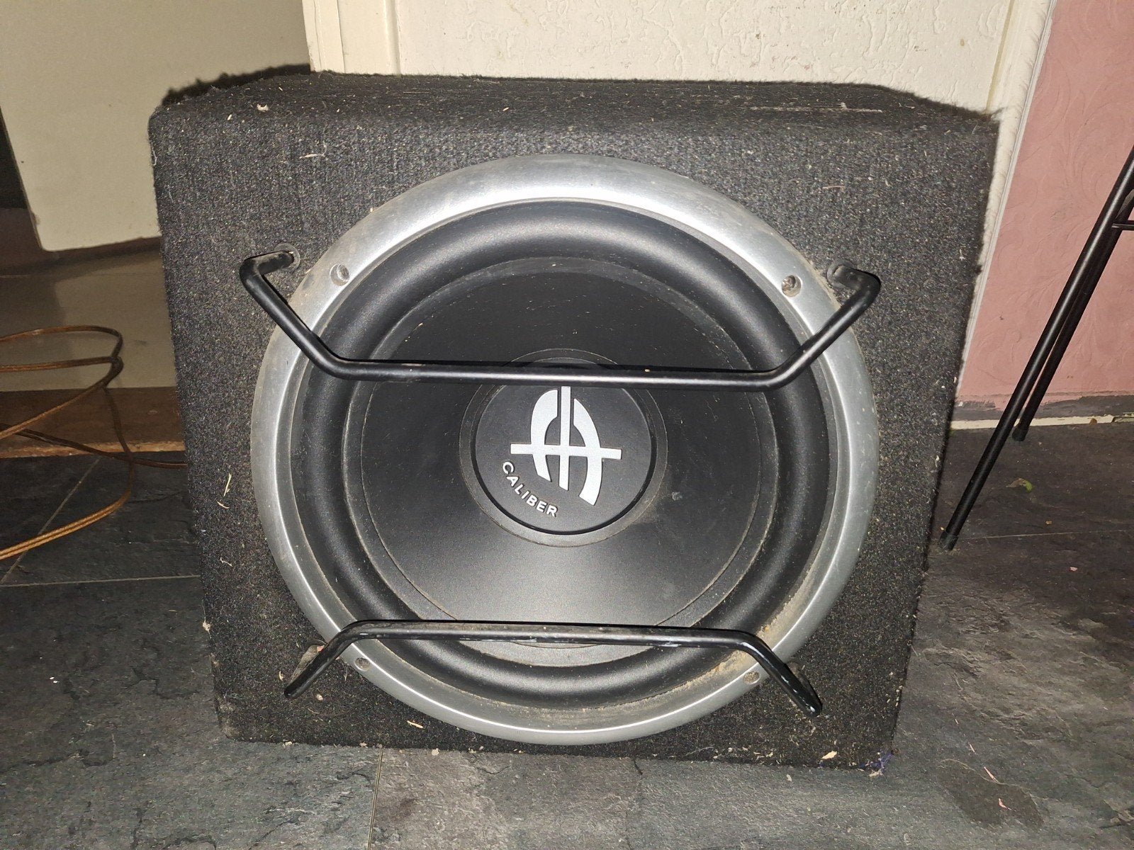 Caliber Subwoofer - Krachtige Bass voor in de auto, Ophalen of Verzenden, Gebruikt, Subwoofer, Overige merken