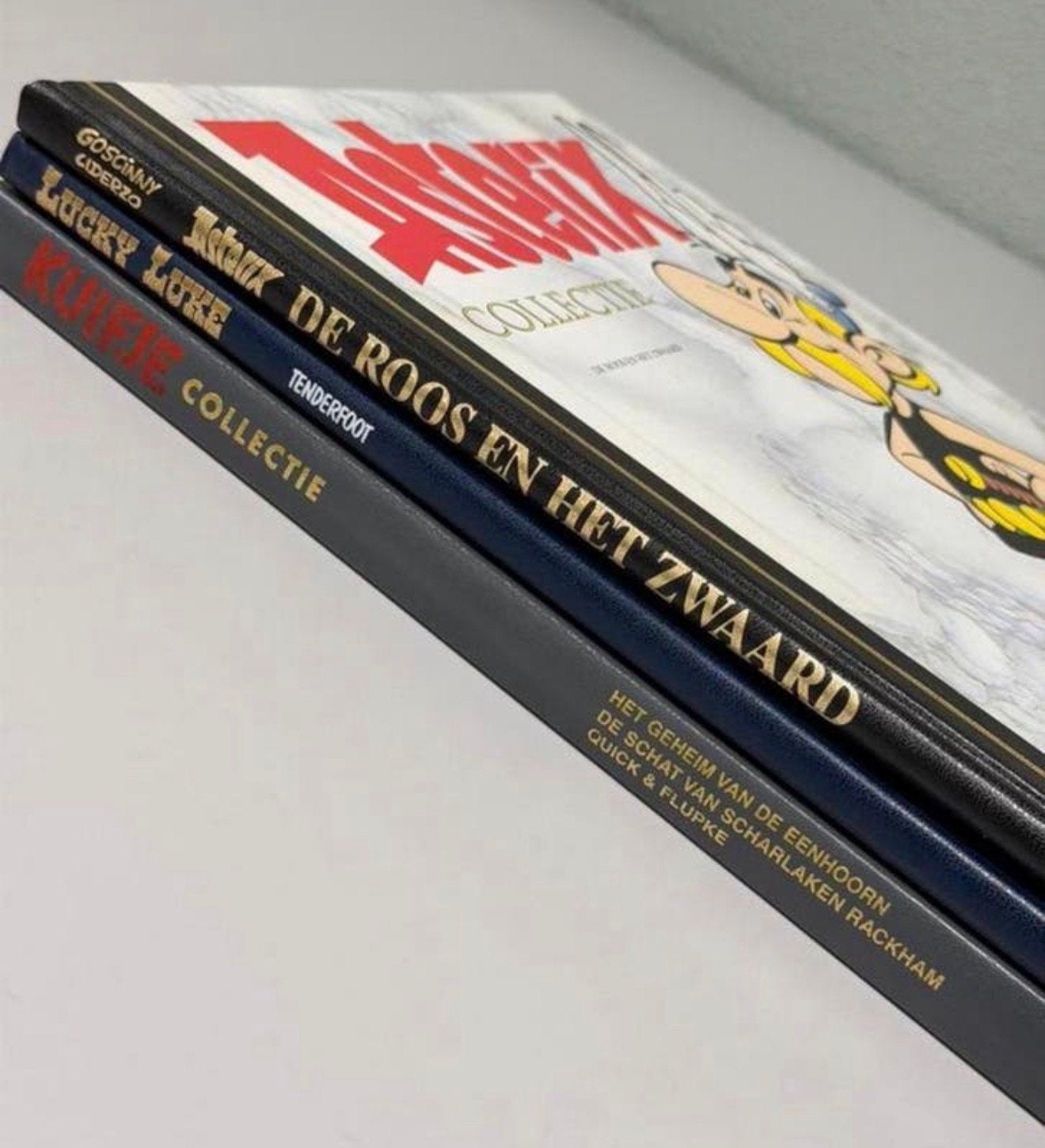 3x Stripboek Collectie Kuifje Lucky Luke Tenderfoot Asterix, Boeken, Stripboeken, Meerdere stripboeken, Ophalen of Verzenden, Zo goed als nieuw