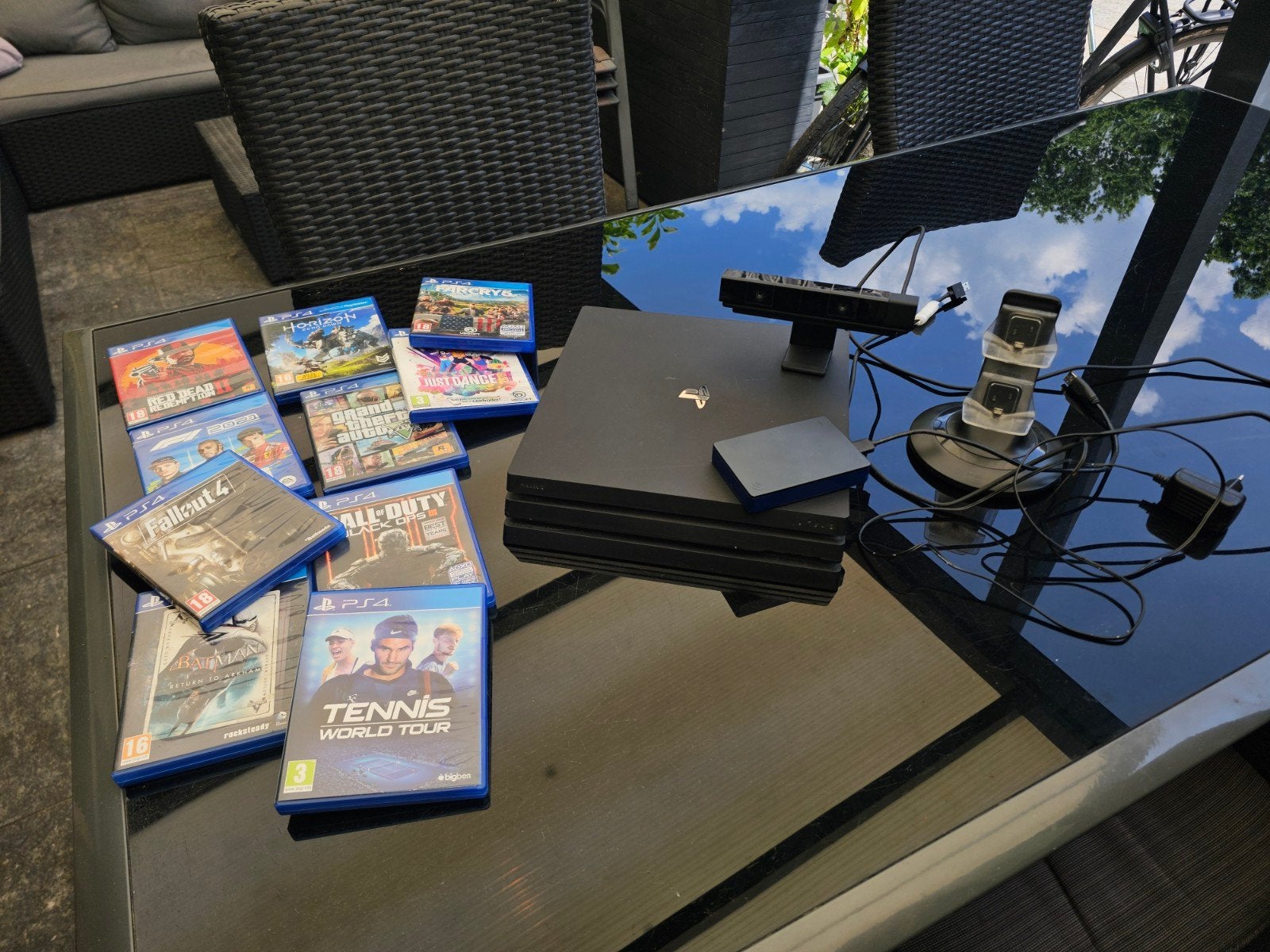 PS4 Pro 1TB met 4TB externe HDD, 10 games en 1 controller, Ophalen, Met 1 controller, Pro