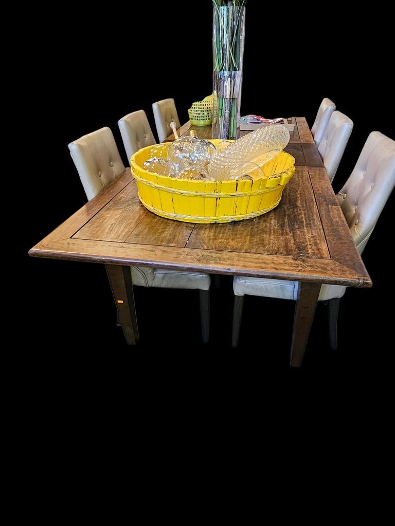 Robuuste houten eettafel met landelijke uitstraling, Ophalen, Gebruikt, Onbekend@voorbeeld.com, Onbekend