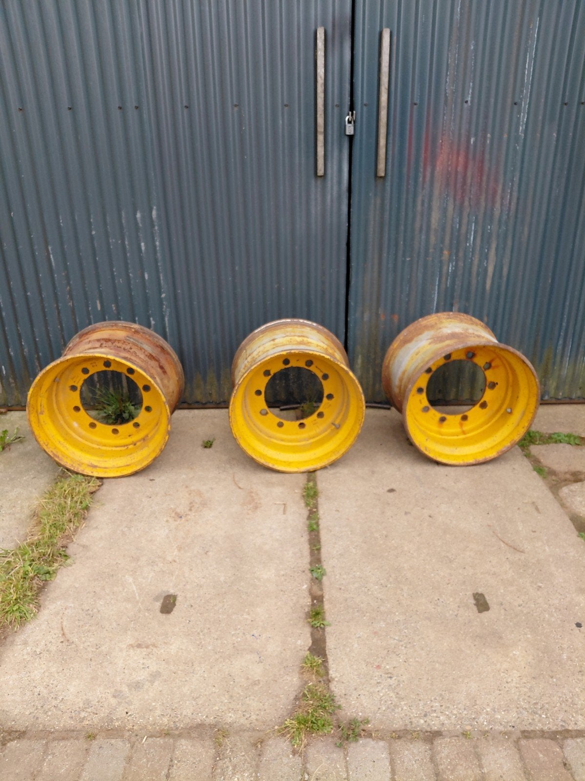 Velgen 16.00 x 22.5, Zakelijke goederen, Agrarisch | Onderdelen | Banden, Velgen en Assen, Ophalen