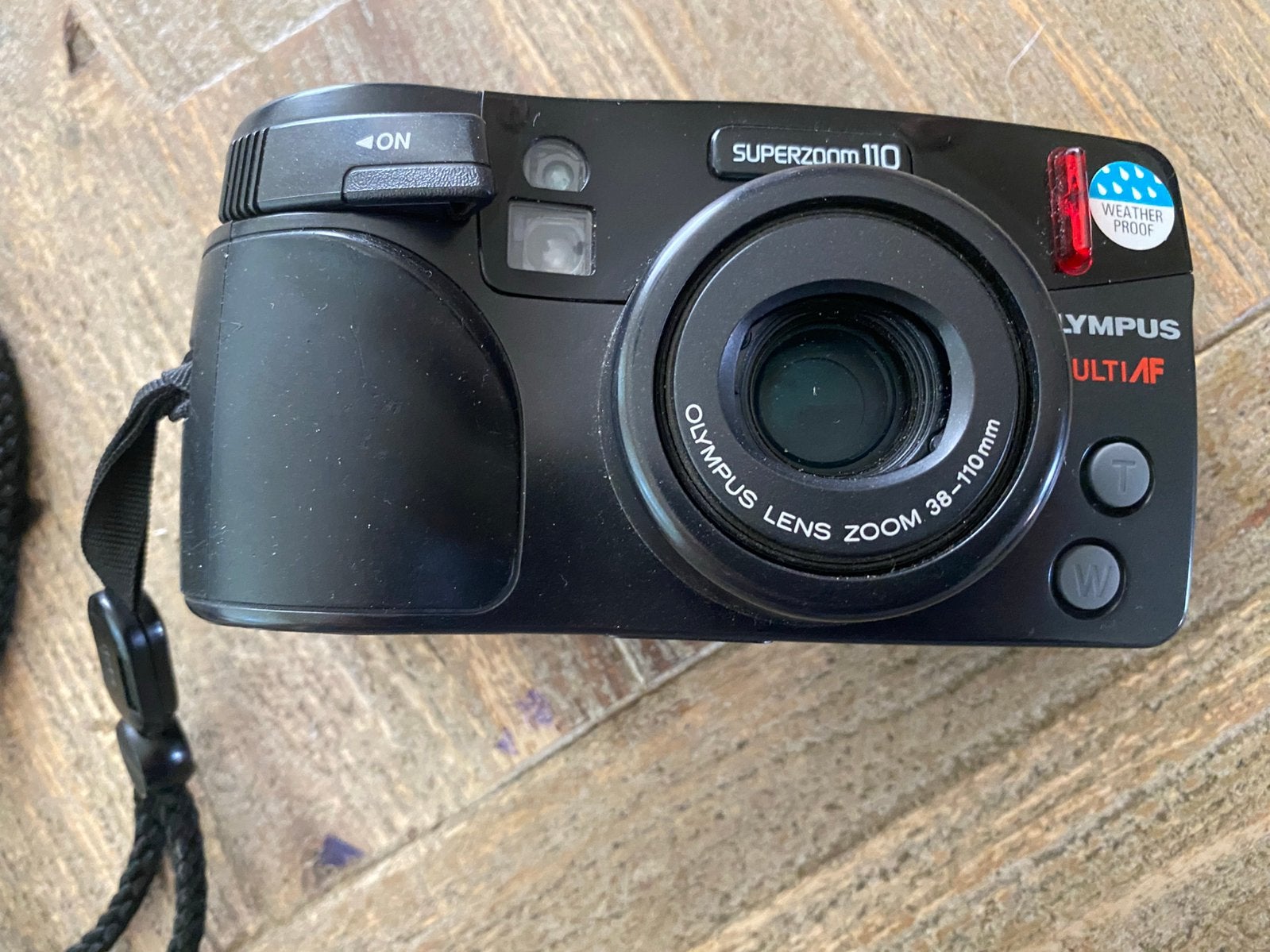 Olympus superzoom 110 netjes en werkend, Audio, Tv en Foto, Fotocamera's Analoog, Ophalen of Verzenden, Zo goed als nieuw, Compact