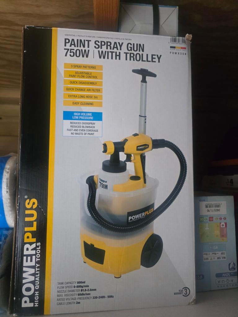 PowerPlus 750W Verfspuitpistool met trolley, Ophalen of Verzenden, Nieuw, Verfspuit of Verfpomp