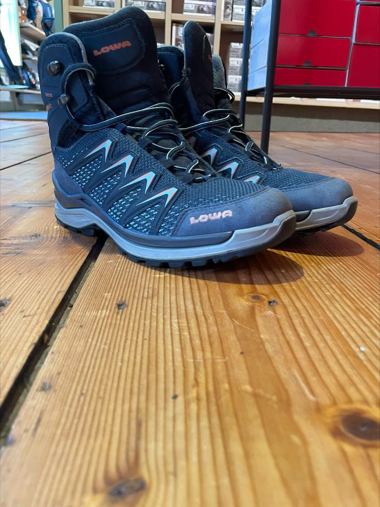 Lowa Innox Pro Gtx Mid ws mt 41, Ophalen of Verzenden, Gebruikt, Schoenen