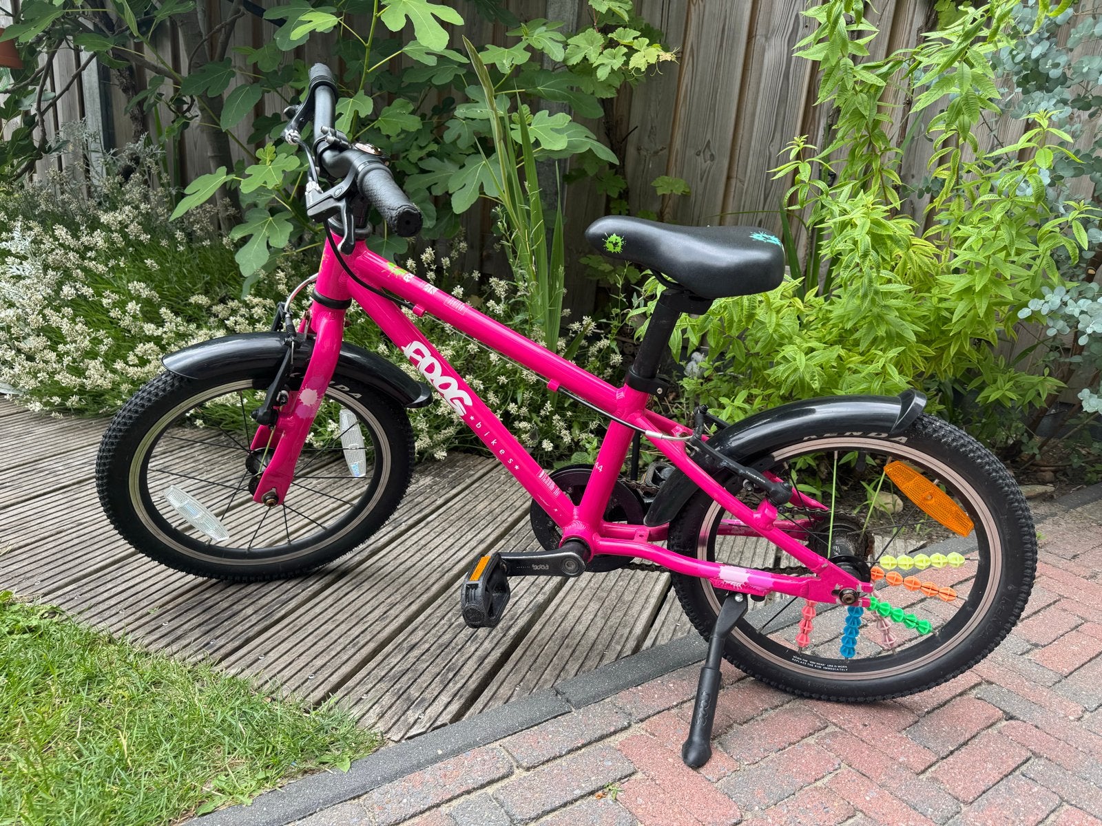 Frog 44 Kinderfiets - 16 inch wielmaat - Roze, Fietsen en Brommers, Ophalen, Zo goed als nieuw, Velgrem, 16 tot 20 inch