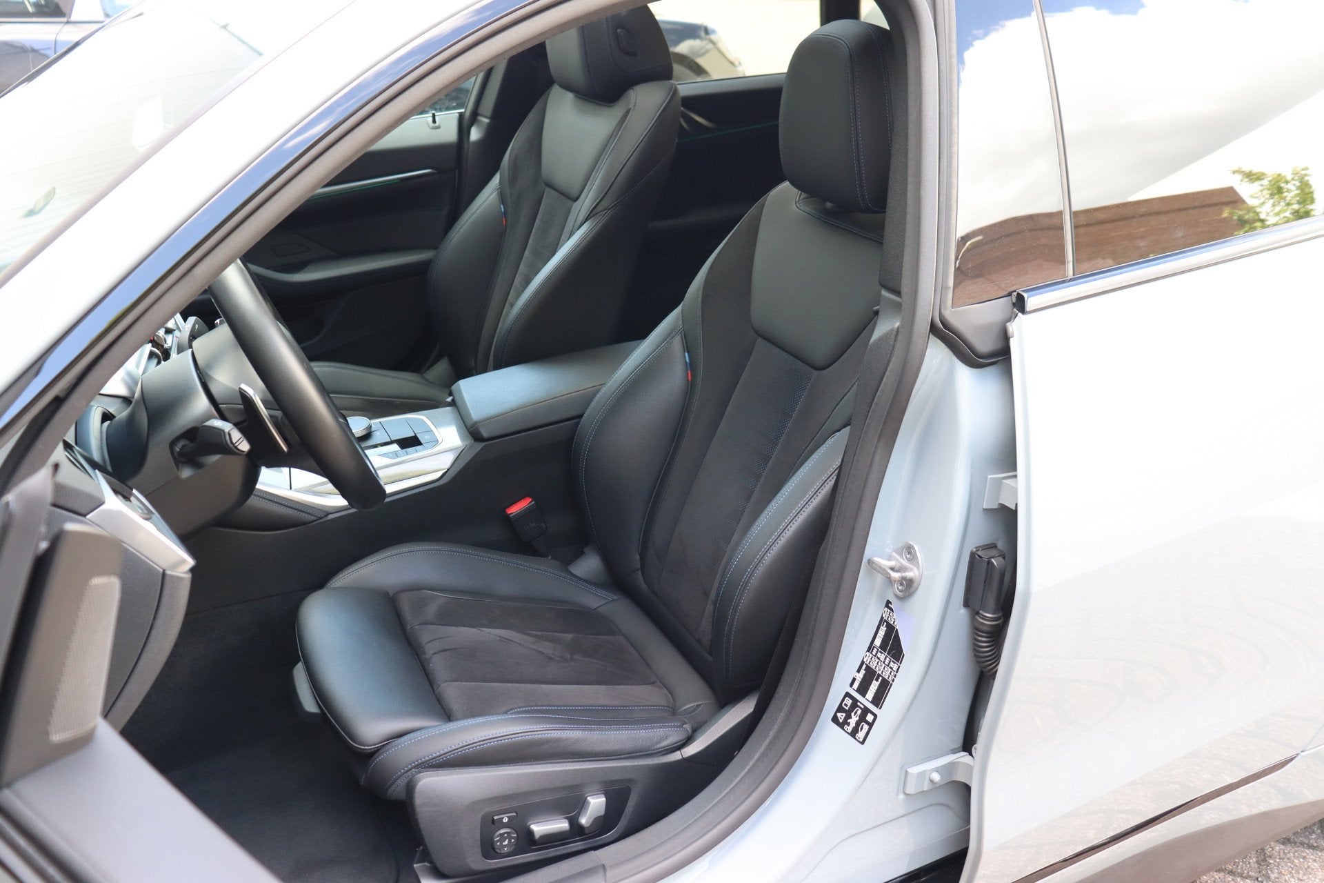 BMW 4 Serie Gran Coupé M440i xDrive High Executive Automaat, 12 maanden, 1800 kg, Alcantara, 374 pk