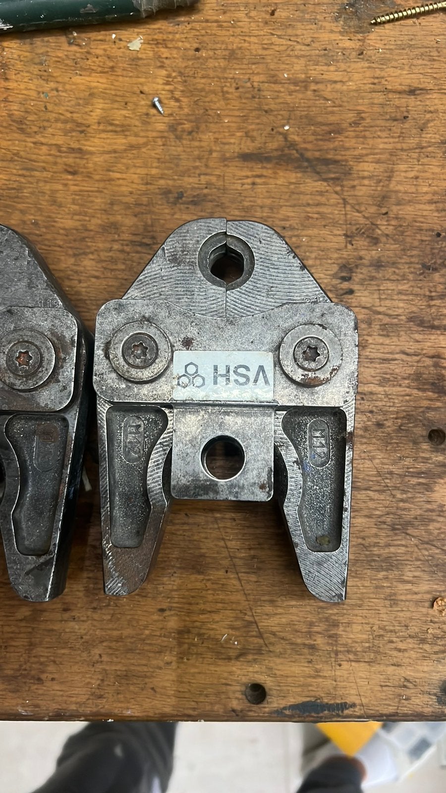 Persbek M12 en 15 mm Vsh, Ophalen of Verzenden, Zo goed als nieuw