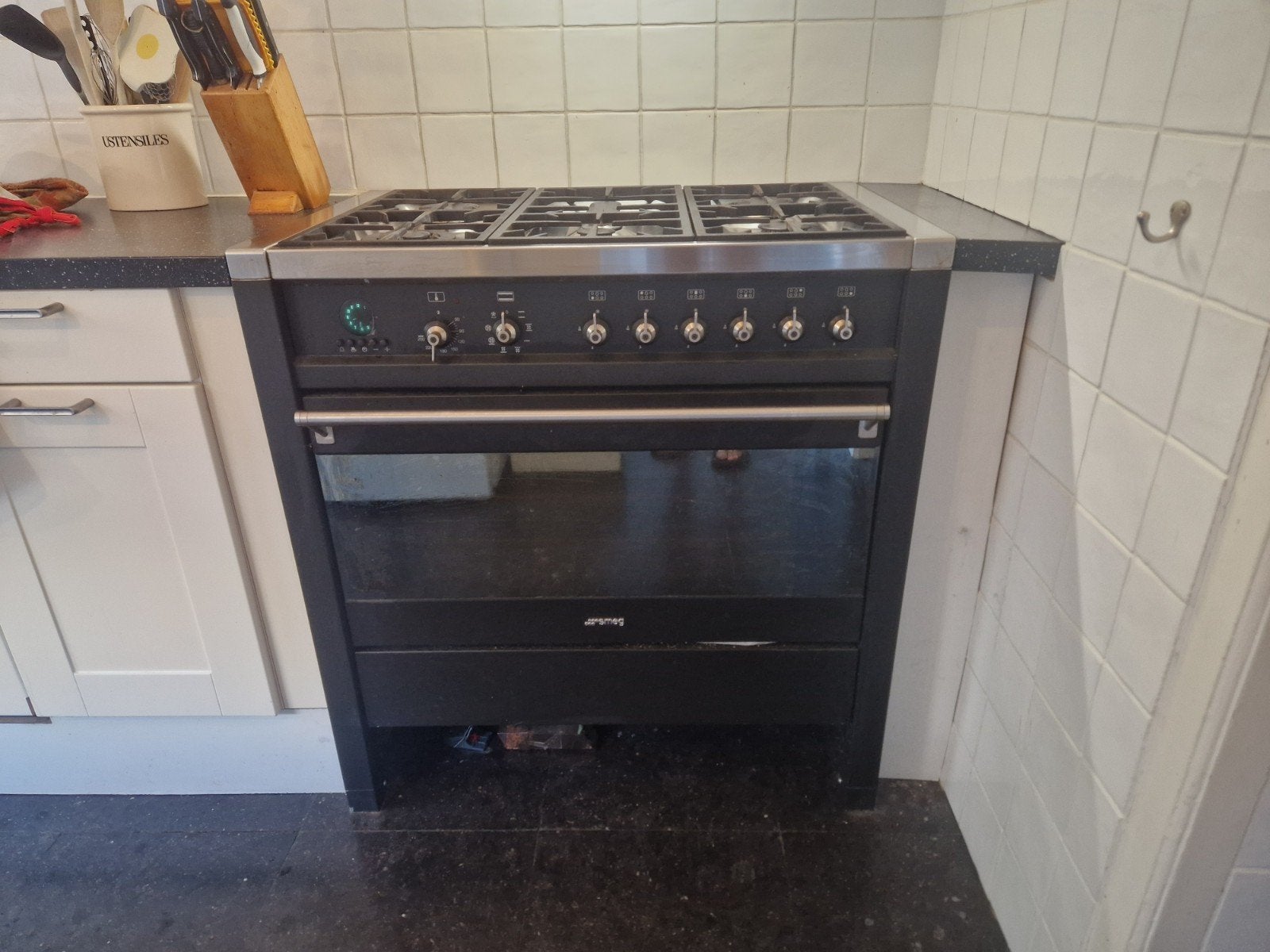 SMEG 90 cm gasfornuis met oven, Witgoed en Apparatuur, Fornuizen, Ophalen, Gebruikt, 60 cm of meer, Gas