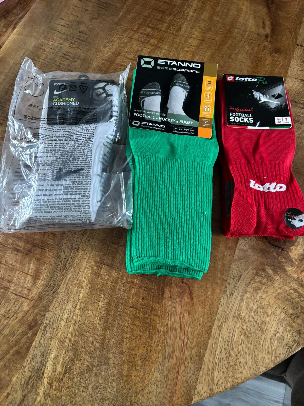 Splinternieuwe voetbalsokken te koop, Ophalen of Verzenden, Zo goed als nieuw, Maat 43 t/m 46