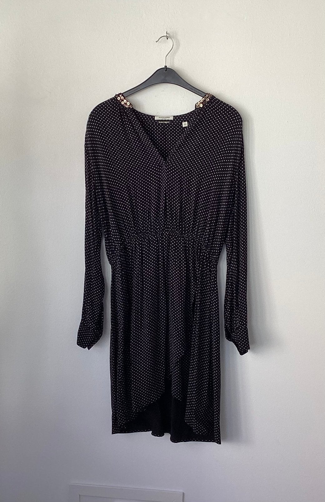 SCOTCH &SODA nieuwe jurk,mt 42, Kleding | Dames, Verzenden, Nieuw, Maat 42/44 (L), Onder de knie