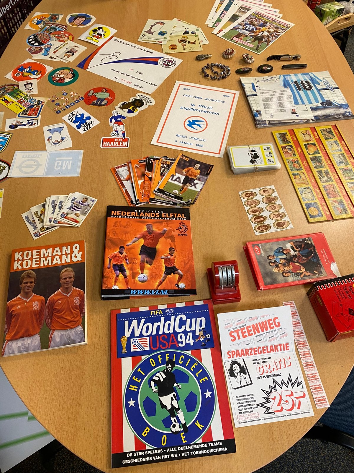 Voerbal stickers van alles en nog wat, Ophalen of Verzenden, Zo goed als nieuw, Buitenlandse clubs, Poster, Plaatje of Sticker