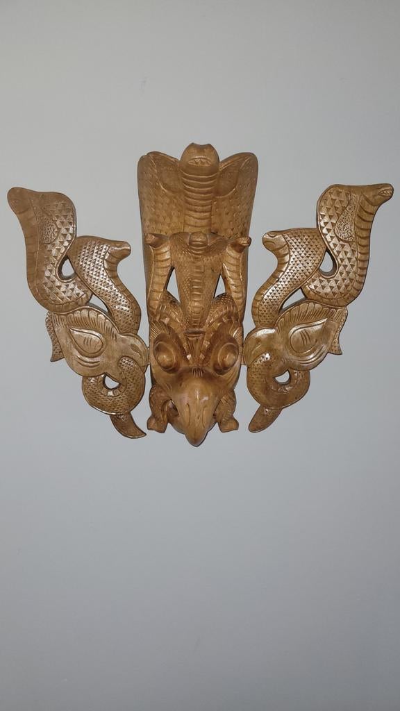 Houten wanddecoratie met cobra's en Garuda, Antiek en Kunst, Kunst | Beelden en Houtsnijwerken, Ophalen of Verzenden