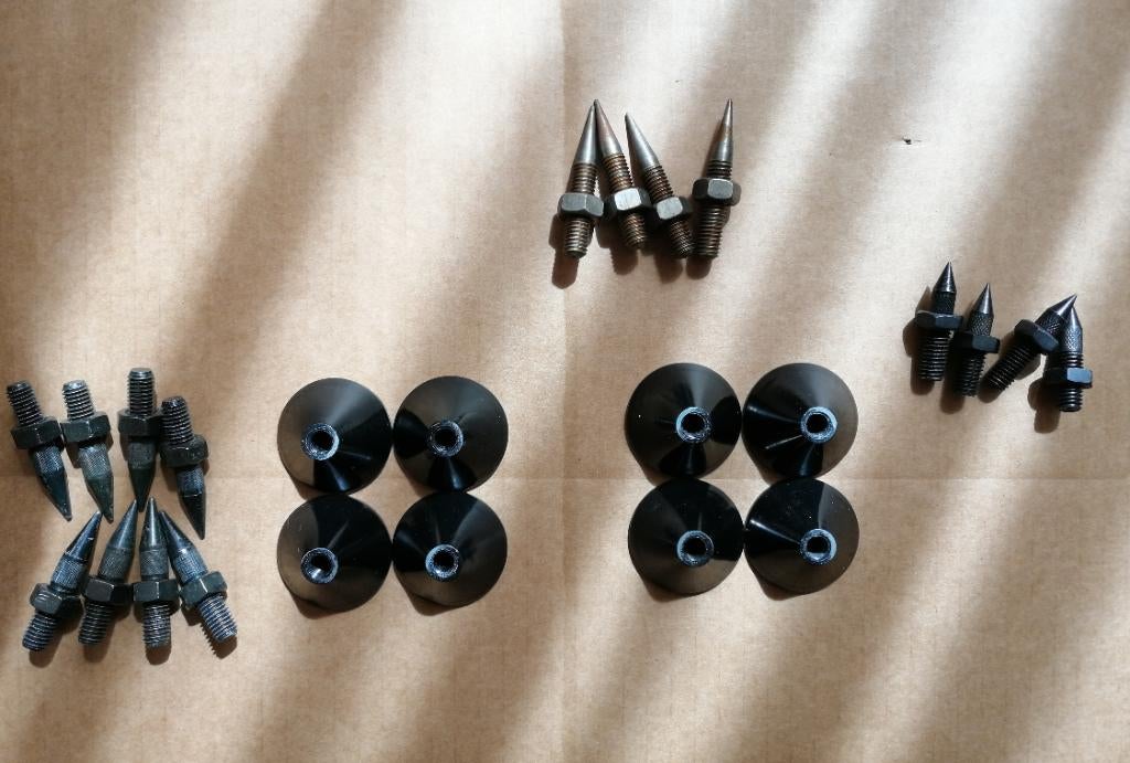 Luidspreker spikes dempers platenspeler m4 m6 draad, Gebruikt, Ophalen of Verzenden, 60 tot 120 watt, Bowers & Wilkins (B&W)