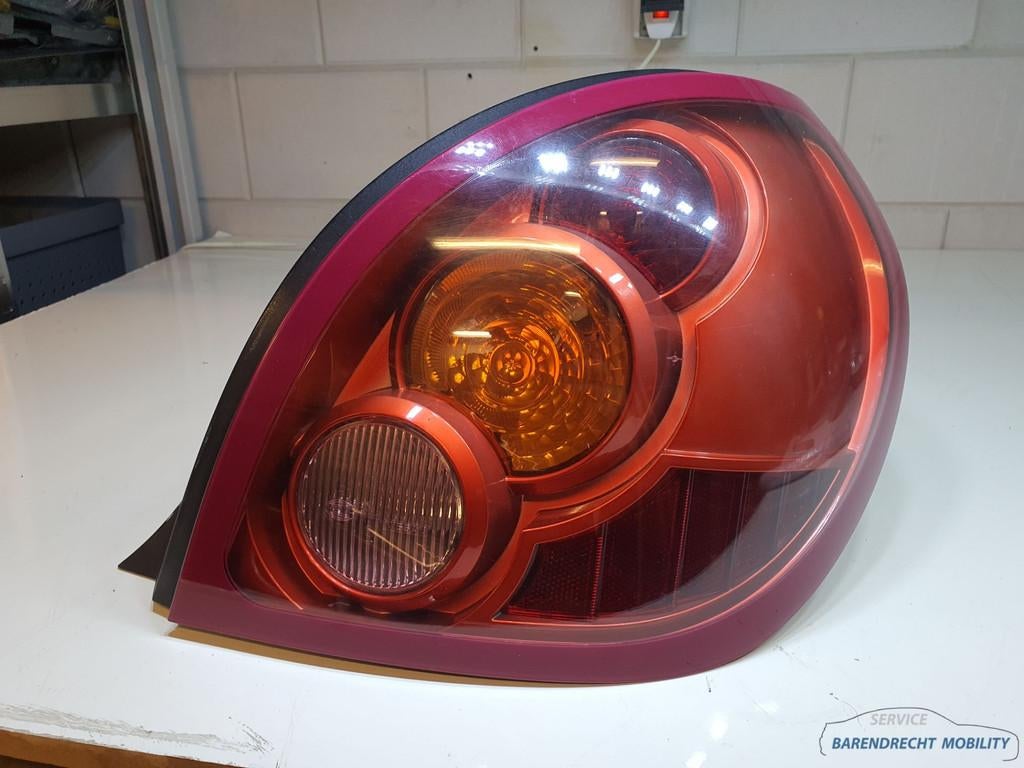 Achterlicht Nissan Almera facelift hatchback rechts passagie, Auto-onderdelen, Takashima 1-chome 1-1
220-8686  Yokohama, Ophalen of Verzenden