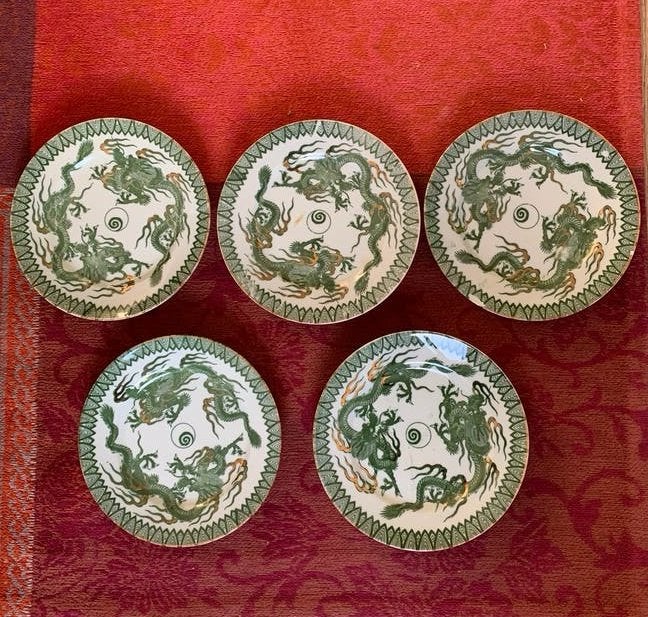 5 antieke Japanse groene draken bordjes Dai Nippon Style, Ophalen of Verzenden