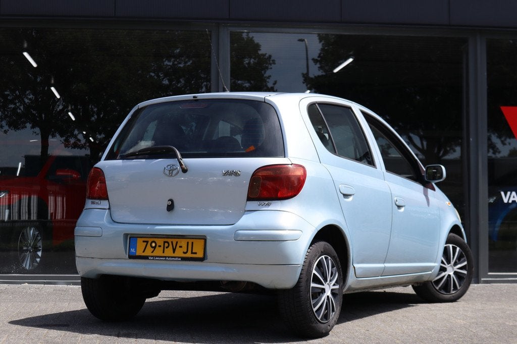 Toyota Yaris 1.3 VVT-i Sol | RIJKLAAR | Airco | NAP, Voorwielaandrijving, 1299 cc, Stof, Gebruikt