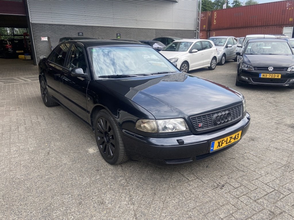 Audi S8 4.2 S8 (bj 1998, automaat), foto 2