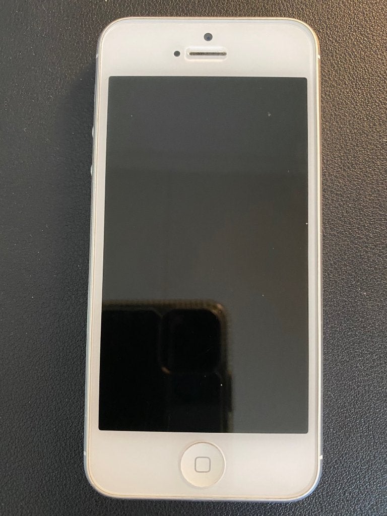 Oude mobiele telefoons, iPhone 5, iPhone 6, 7 en Nokia 3720, Telecommunicatie, Mobiele telefoons | Apple iPhone, Gebruikt, Overige modellen