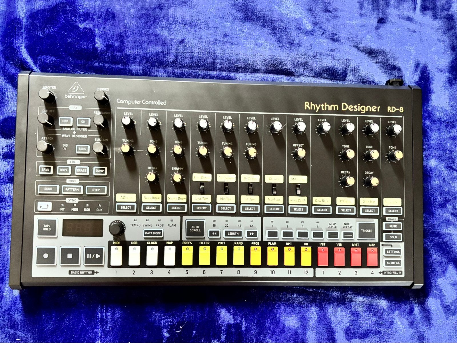 Behringer Rhythm designer RD 8, Ophalen of Verzenden, Zo goed als nieuw, Overige merken