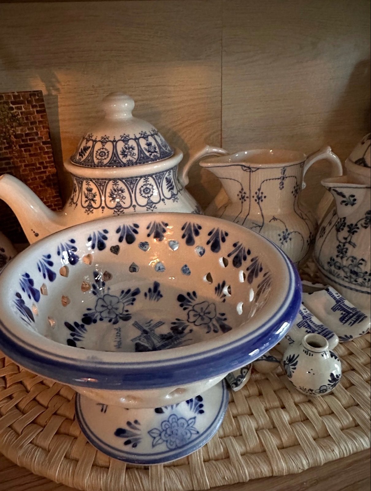 Delfts blauw schaaltje op voet, Ophalen of Verzenden