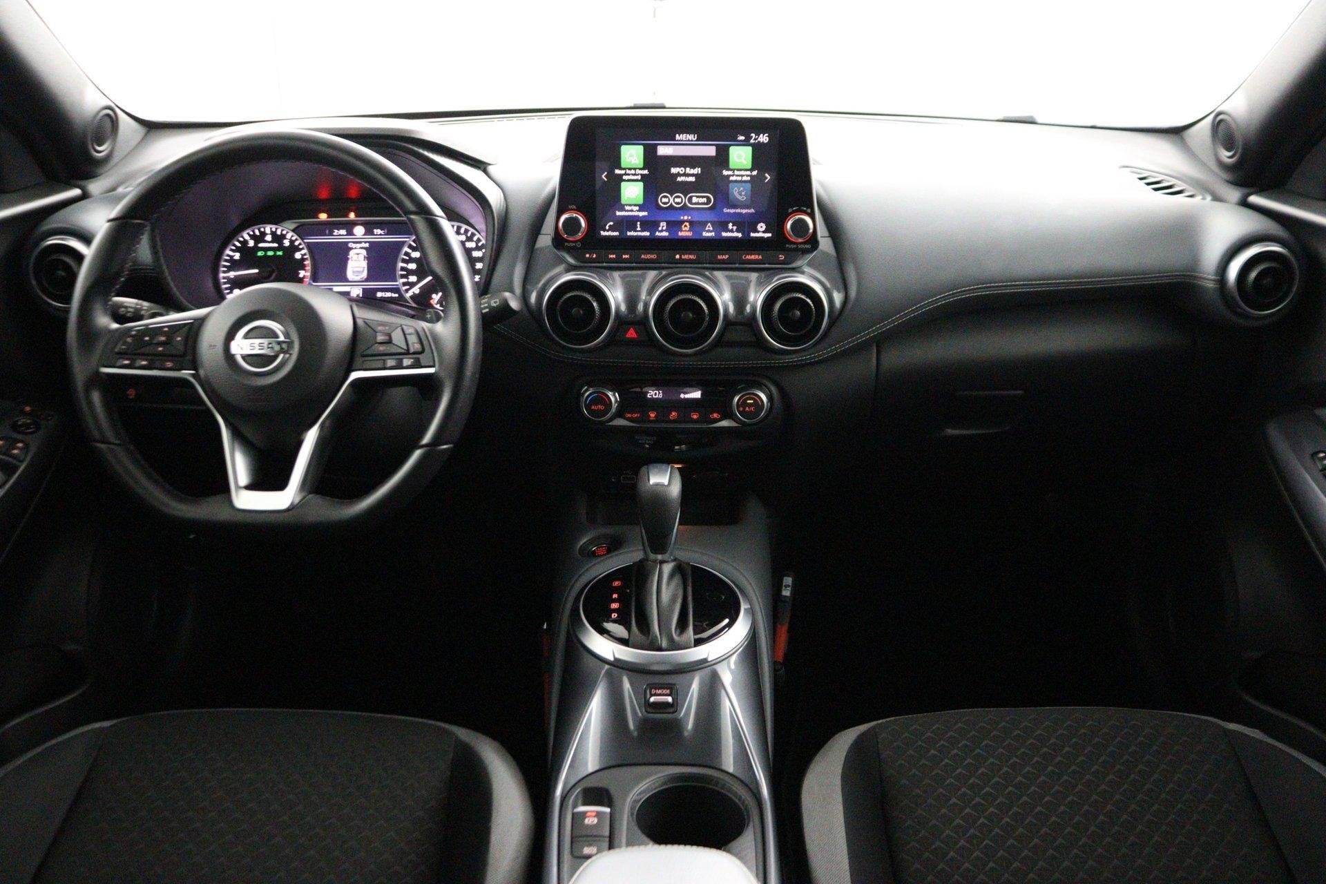 Foto 5 van Nissan Juke 1.0 DIG-T N-Connecta Automaat | Apple Carplay/An