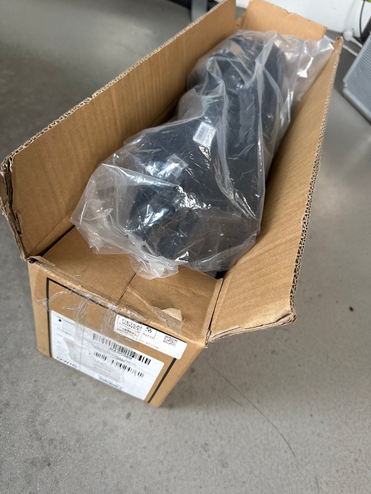 Nieuwe Qwic RD11 MA11 BA060 735 Wh accu - 0 laadcycli, Nieuw