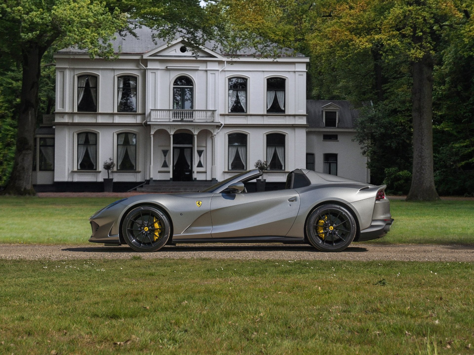 Ferrari 812 GTS 6.5 V12 HELE | Alluminium Lucido | Racing Se, Auto's, Automaat, Dealer onderhouden, Achterwielaandrijving, Gebruikt