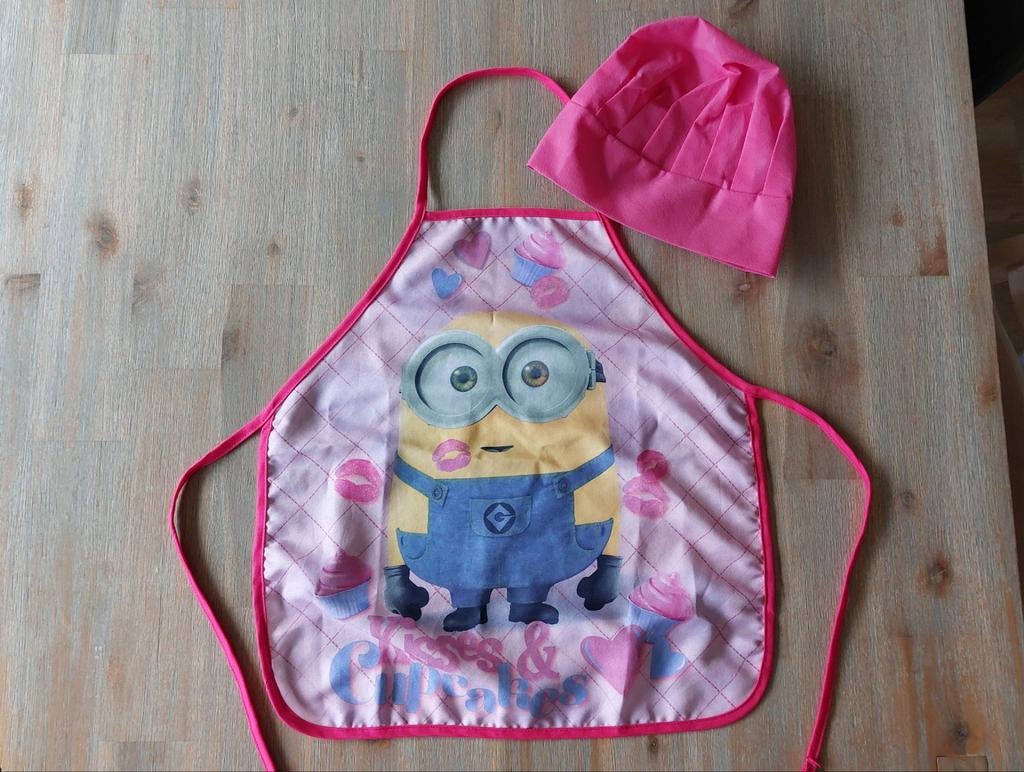 Keukenschort en koksmuts Minions, Ophalen of Verzenden, Gebruikt, Overige materialen, Speelkeuken-accessoire